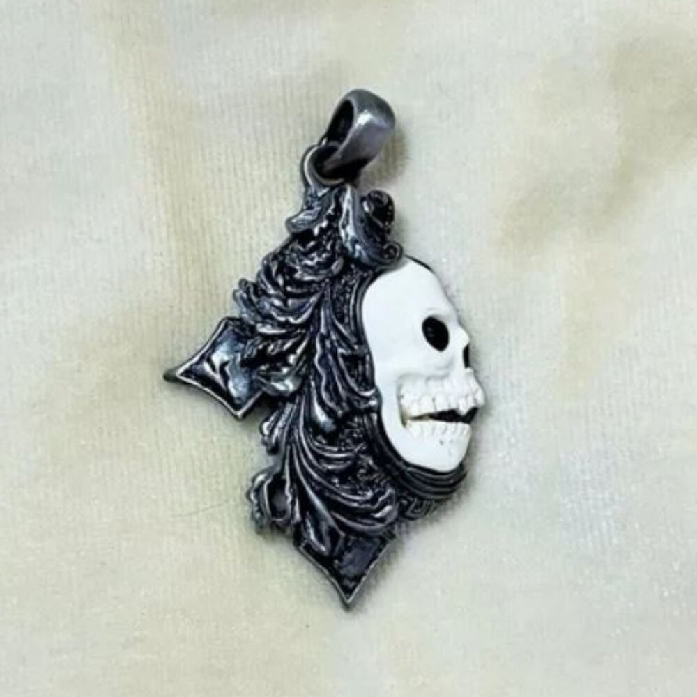 Disembodied Skull Side Profile Overgrown Cross Silvertone Pendant (#0)